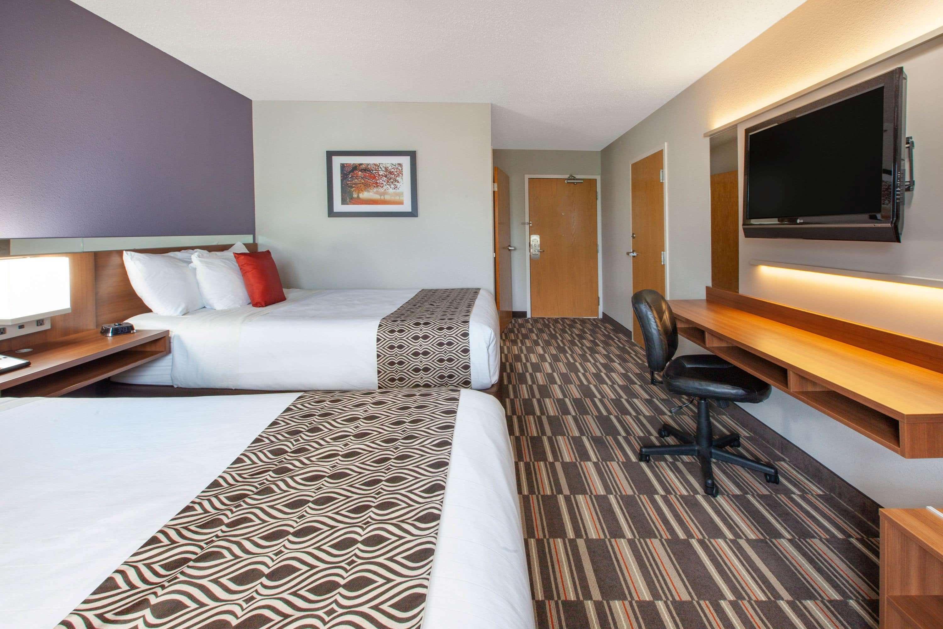 Microtel Inn & Suites By Wyndham Pittsburgh Airport Robinson Township  Exterior photo